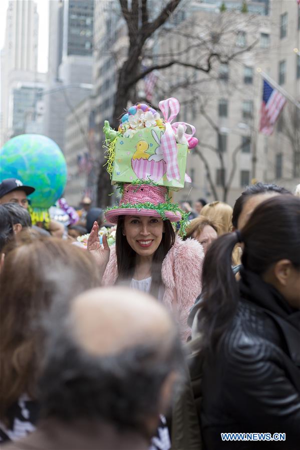 U.S.-NEW YORK-EASTER-BONNET-PARADE