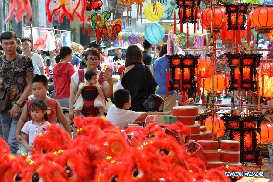 VIETNAM-HANOI-MID-AUTUMN FESTIVAL