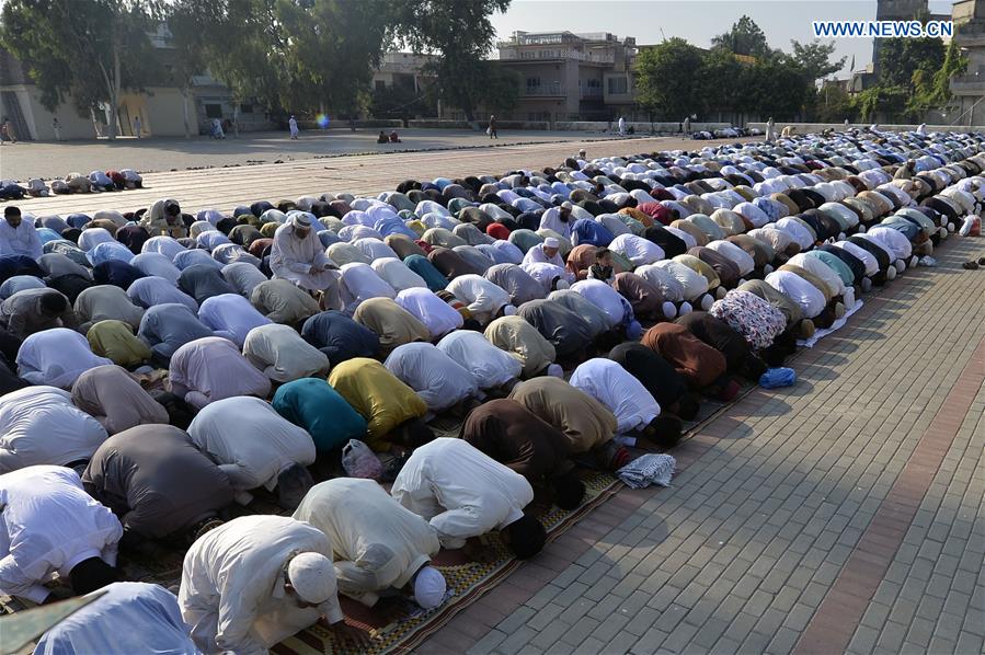 PAKISTAN-RAWALPINDI-EID-AL-ADHA-CELEBRATION